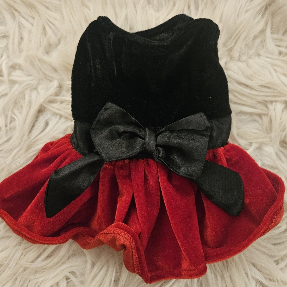 Zack & Zoey Red Velvet Holiday Dog Dress – XX-Small